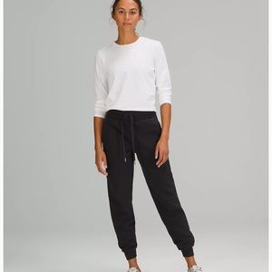 SALE!✨ Lululemon // Scuba High Rise Jogger Sweatpants